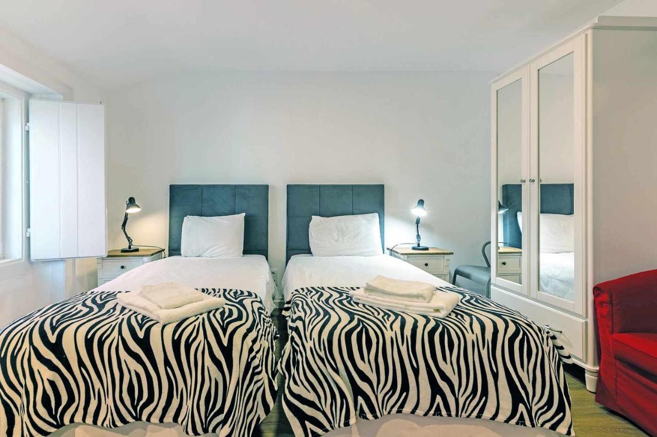 Bairro Alto Palace Special For Groups Up To 24 Guests 리스본 외부 사진